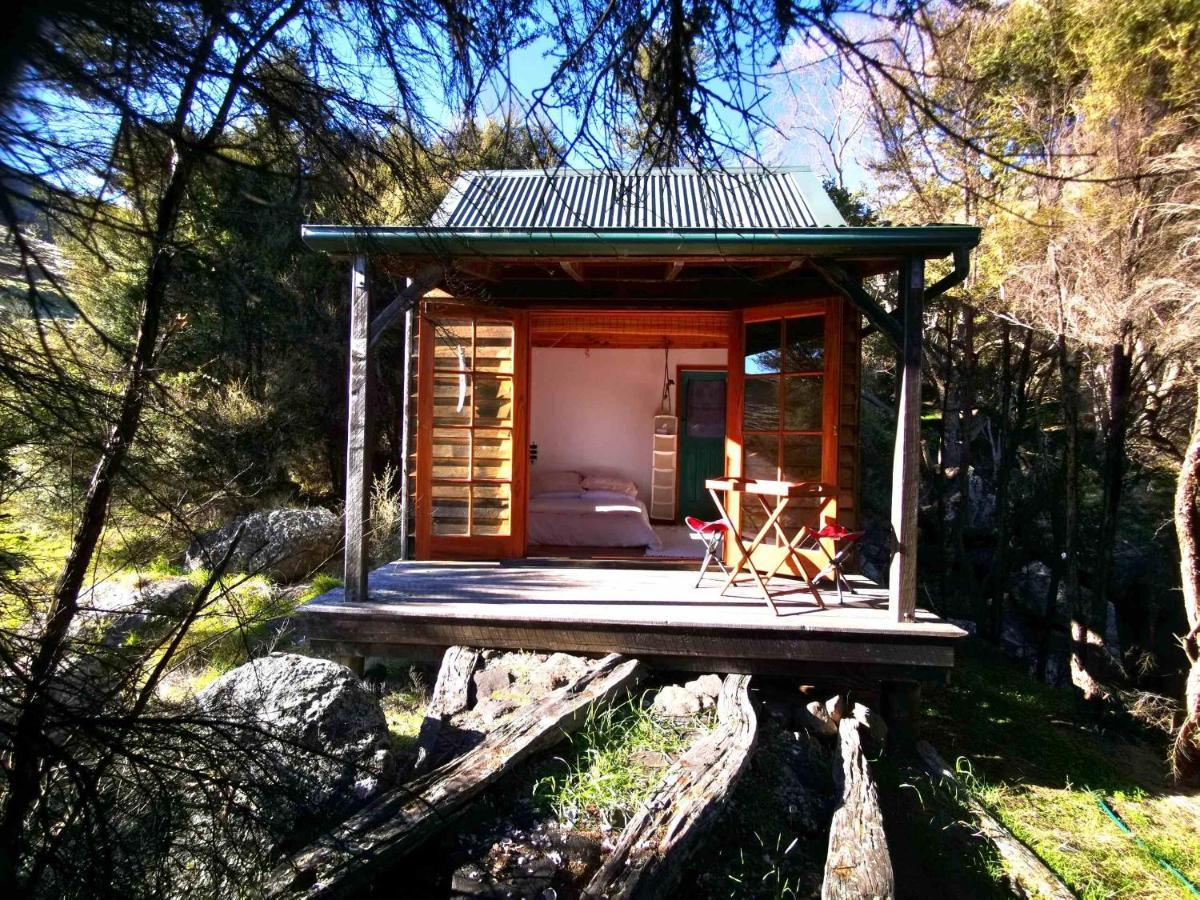 Manaaki Mai, Rustic Retreat Bush Cabin Hotel Christchurch Exterior foto